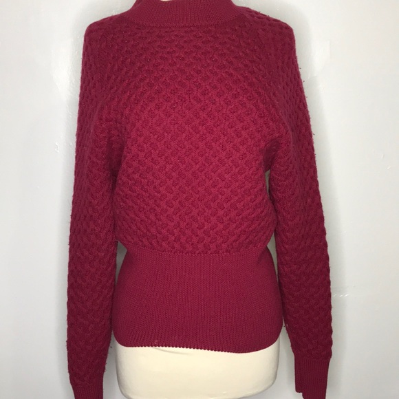 Le Mont St. Michel Sweater 🛡 - Picture 1 of 7